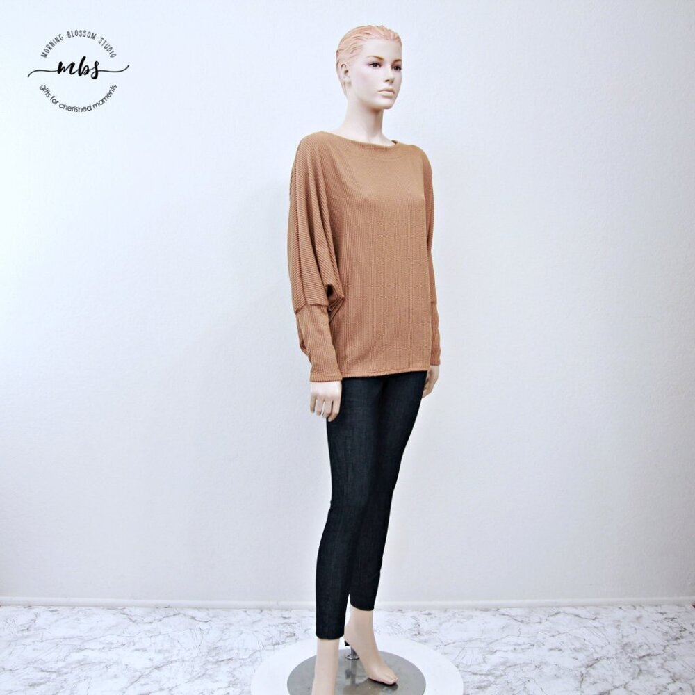 NWOT‎ Korye Textured Boat Neck Dolman Sleeves Sweater Tan Women M